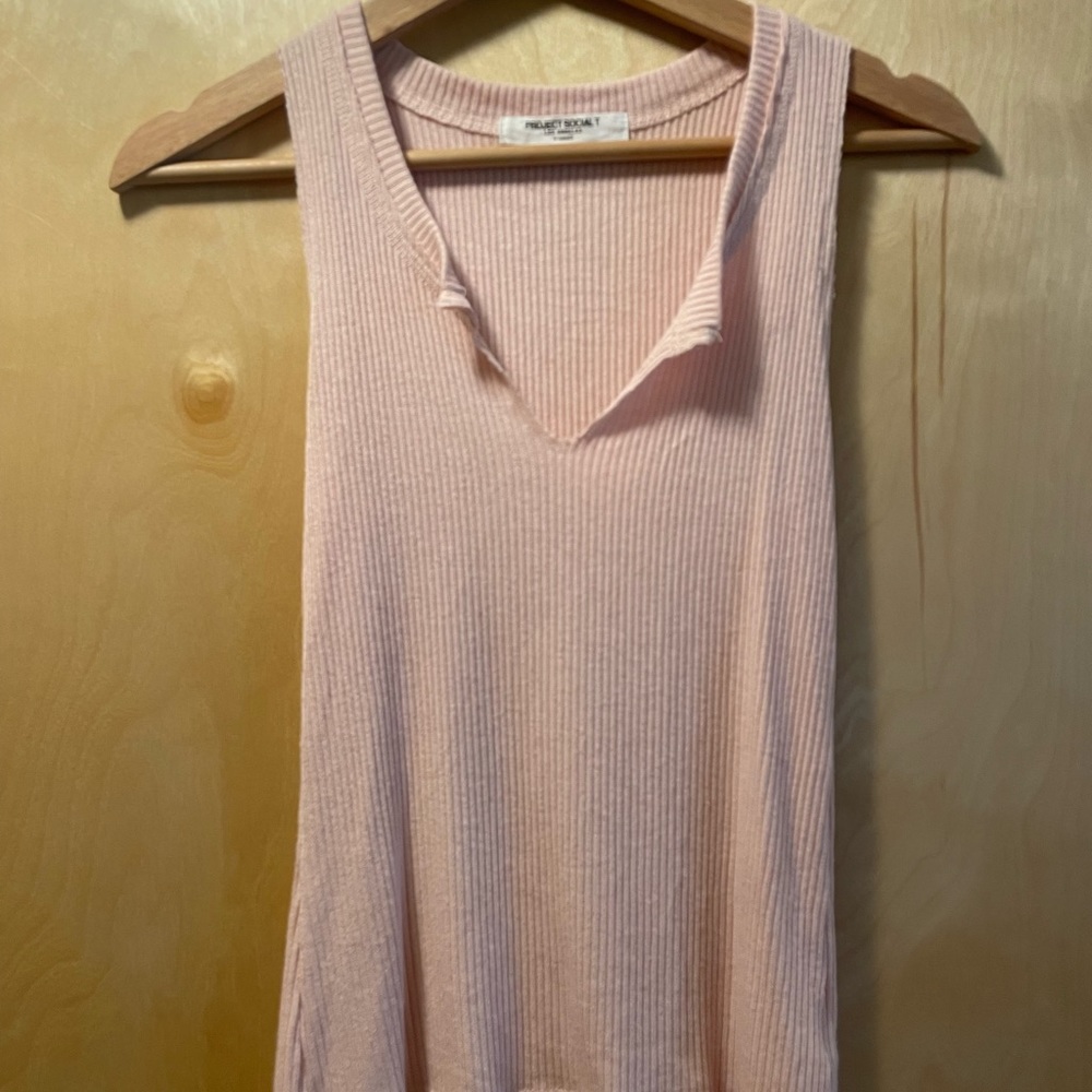 Light pink, light weight barely worn tank.